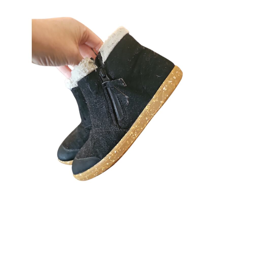 Livie & Luca Wool Waterproof Black Boots  big kid sz 3